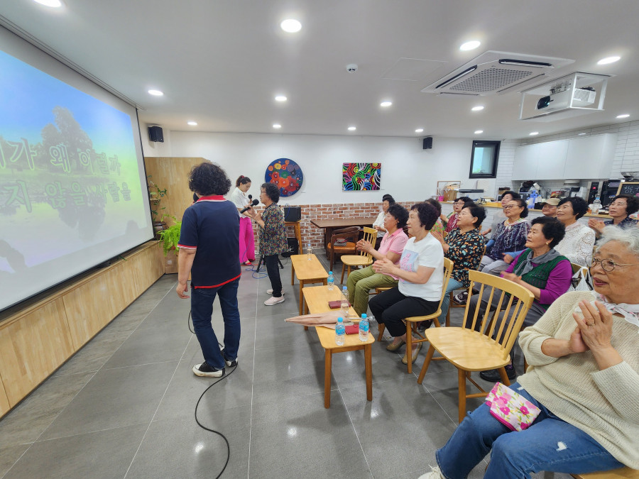 cc85269a40fc0d203d083b42c09d79c7_1757660